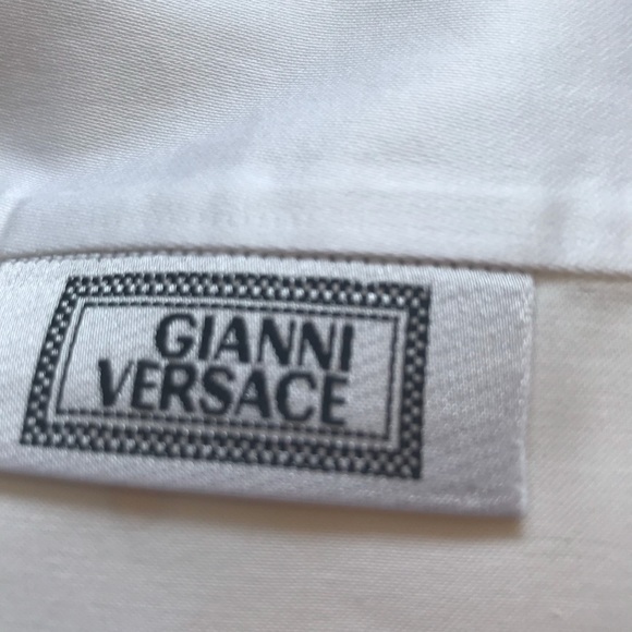 Versace Table Linen - Picture 6 of 8